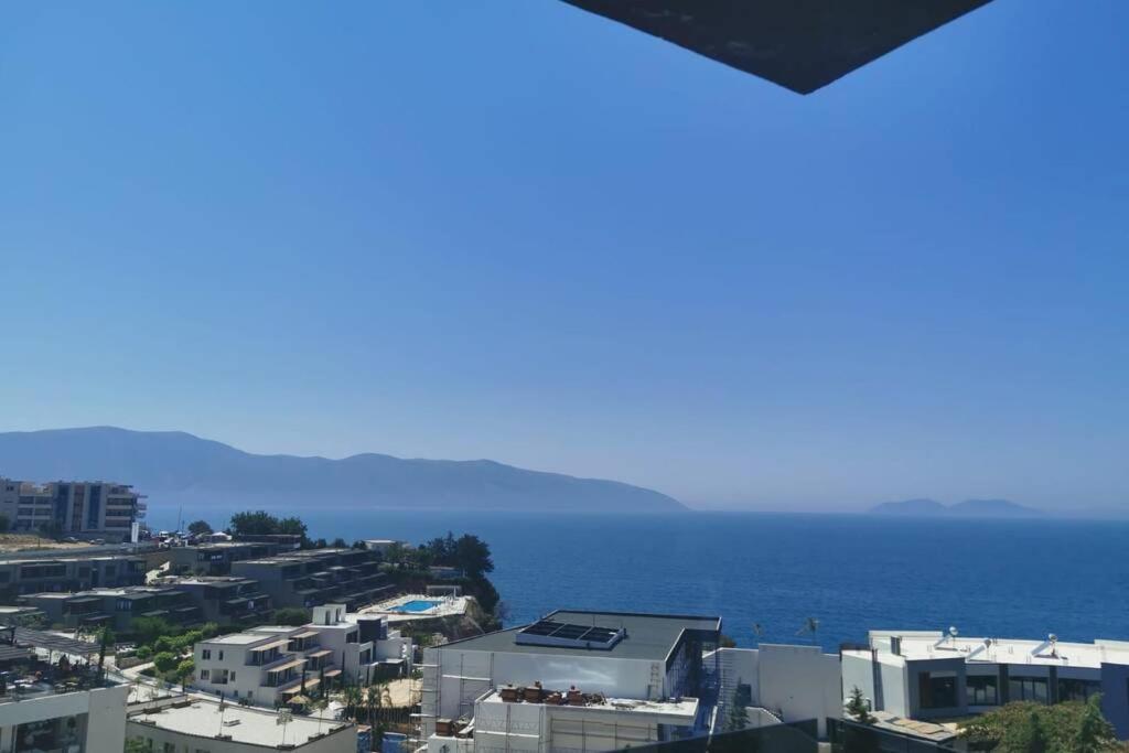 Spectacular Seaview Apartment Vlore Ngoại thất bức ảnh