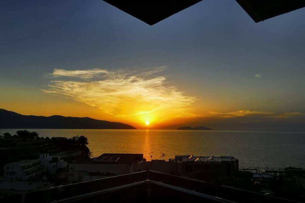 Spectacular Seaview Apartment Vlore Ngoại thất bức ảnh