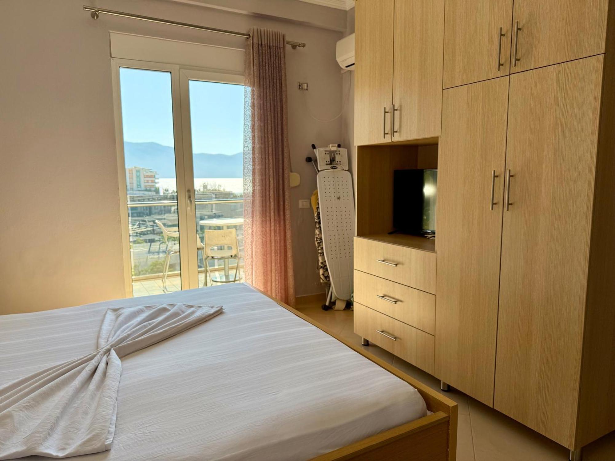 Spectacular Seaview Apartment Vlore Ngoại thất bức ảnh