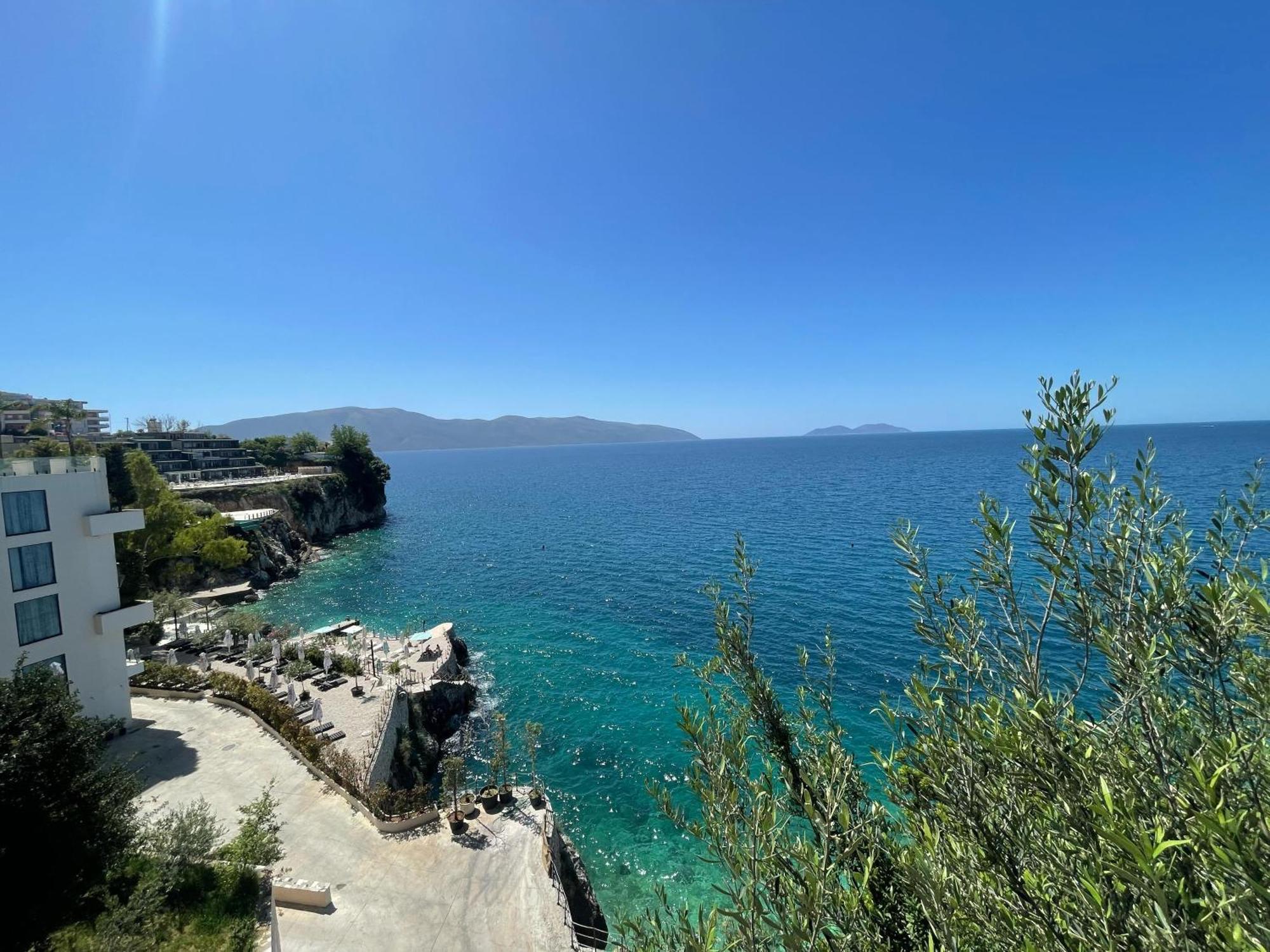 Spectacular Seaview Apartment Vlore Ngoại thất bức ảnh